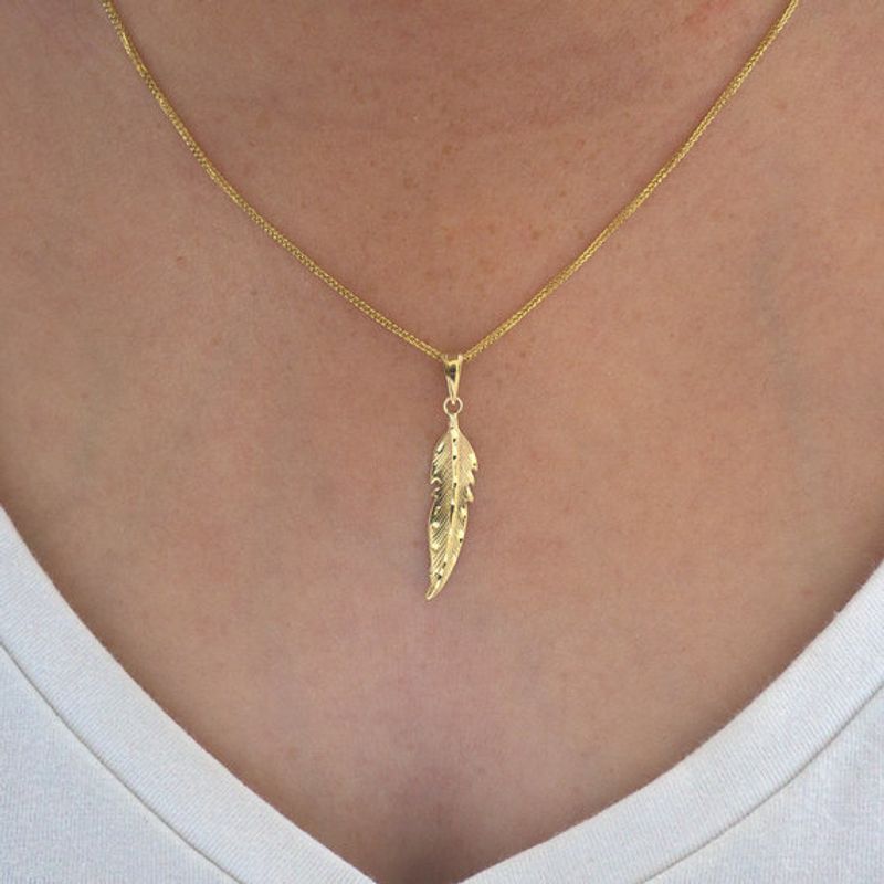 14K Solid Yellow Gold Feather Pendant With Diamond Cut