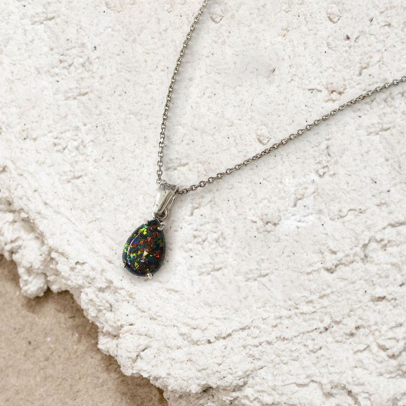 Fire Opal Necklace, Black Opal Pendant, Gold Opal Jewelry, Red Black Opal,  Birthday Gift, Red Gemstone, Anniversary Gift, Classic Necklace, - Etsy  Sweden