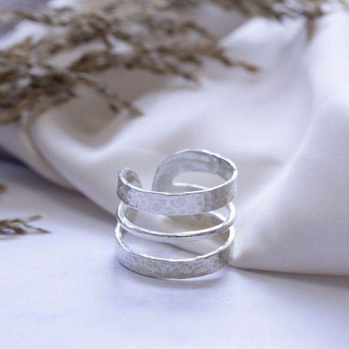 925 Silver Open Lines Ring