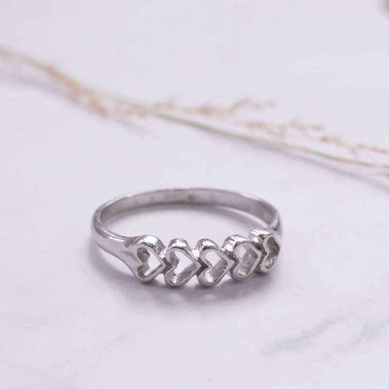 Silver ring thick hammered