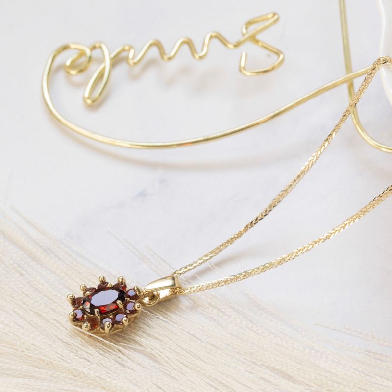 Lucia Pendant 14K Gold Garnet