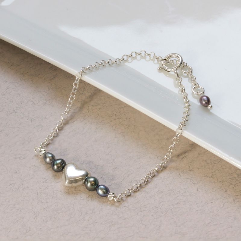 Silver Beaded Heart Bracelet with Black Pearl Beads