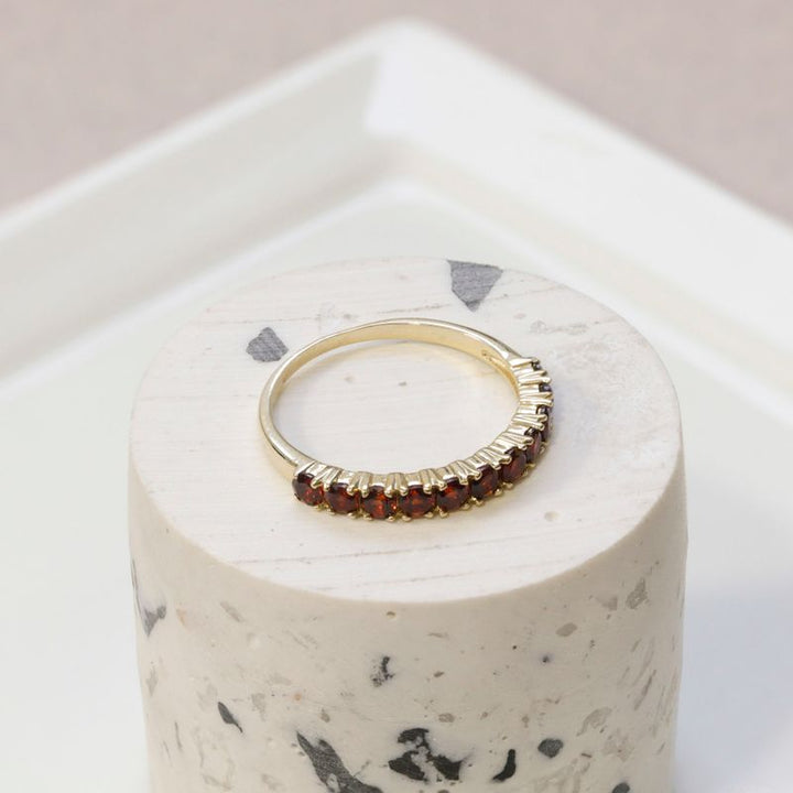 Yellow gold ring fan with Ruby 2.5 mm