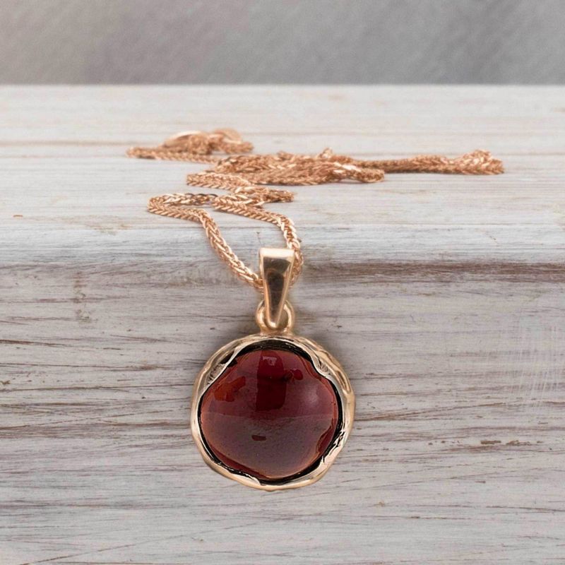 Vintage garnet pendant sale