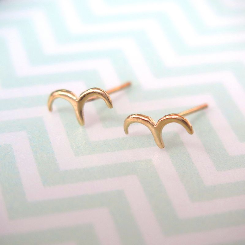 14k Solid Gold Bird Stud Earrings With Gold Closures