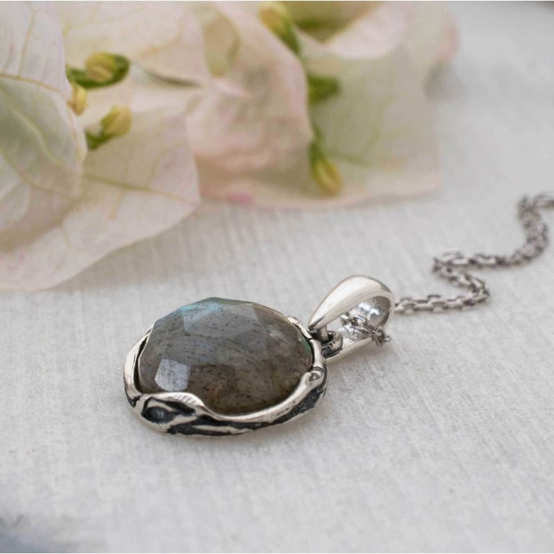 925 Sterling Silver Round Brown Labradorite 12mm Pendant