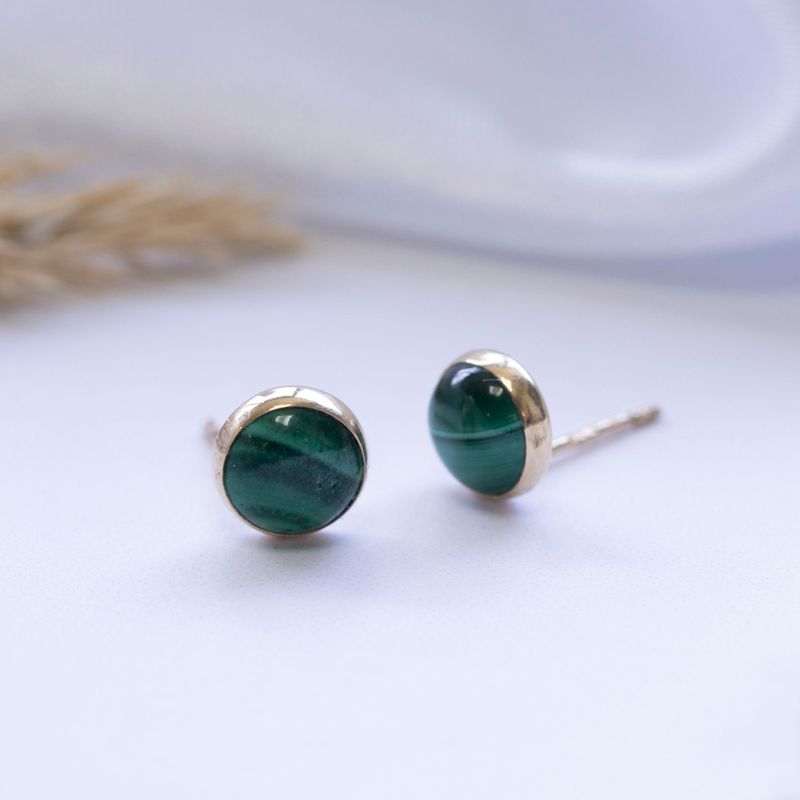 14k Solid Gold 6mm Malachite Stud Earrings With Gold Closures