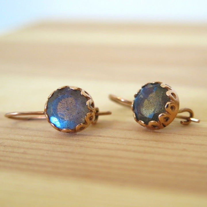 14k Gold Labradorite Round Vintage Earrings