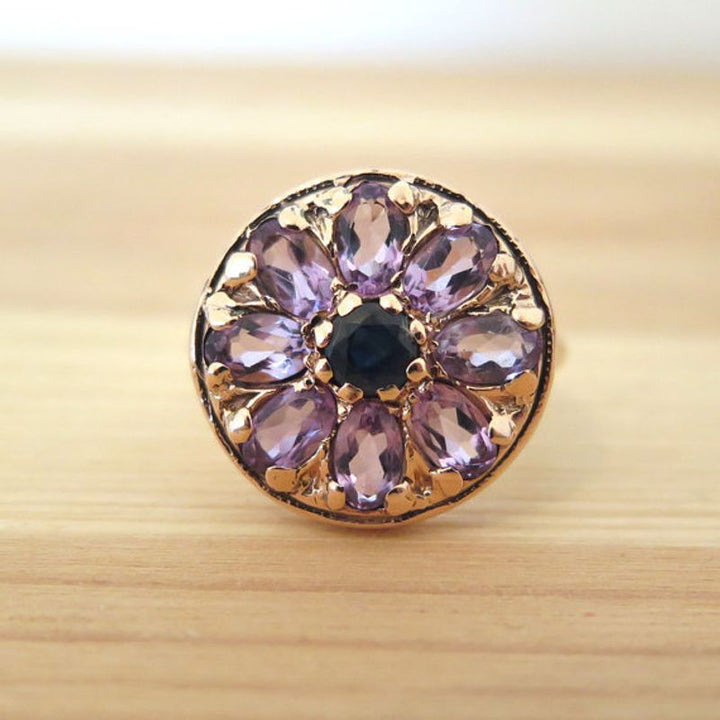 14K Rose Gold Vintage Flower Ring With A 5X3mm Oval Amethyst And A 4mm Sapphire In The Middle