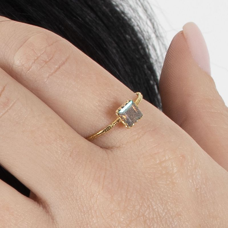 14K Yellow Gold Square Ring Inlaid With Labradorite