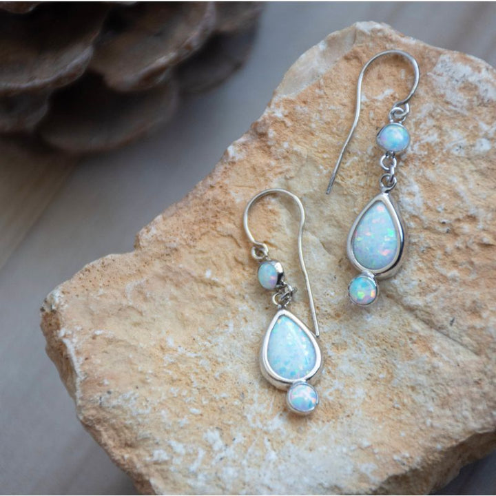 14K White Gold Teardrop Dangle Earrings