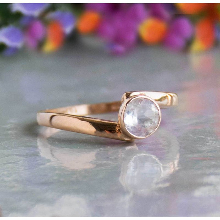 14K Rose Gold Round White Moonstone 5mm Ring