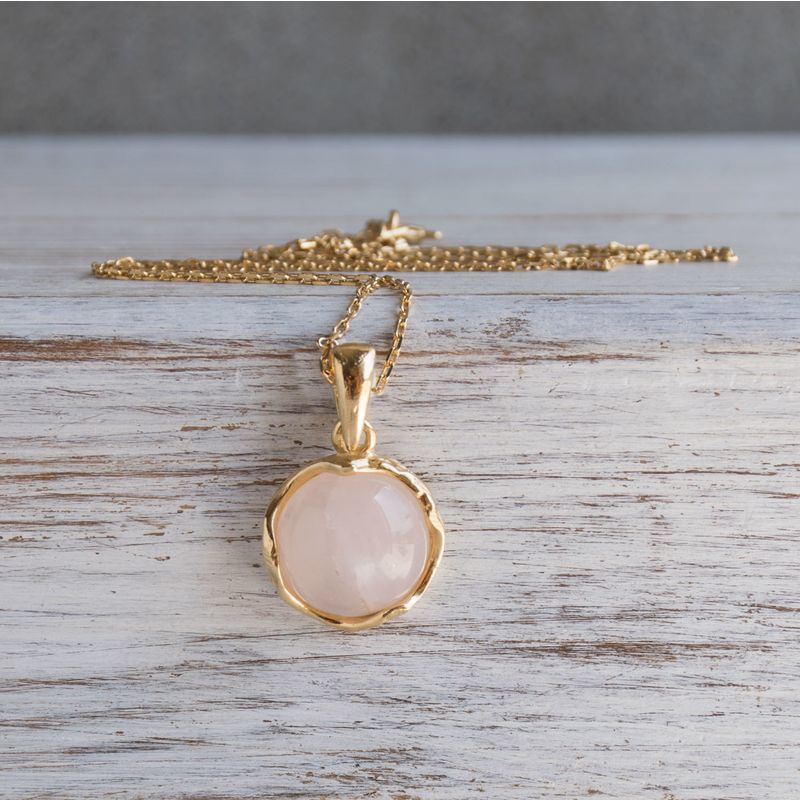 Yellow Gold Plated Round Pink Rose Quartz 12mm Pendant