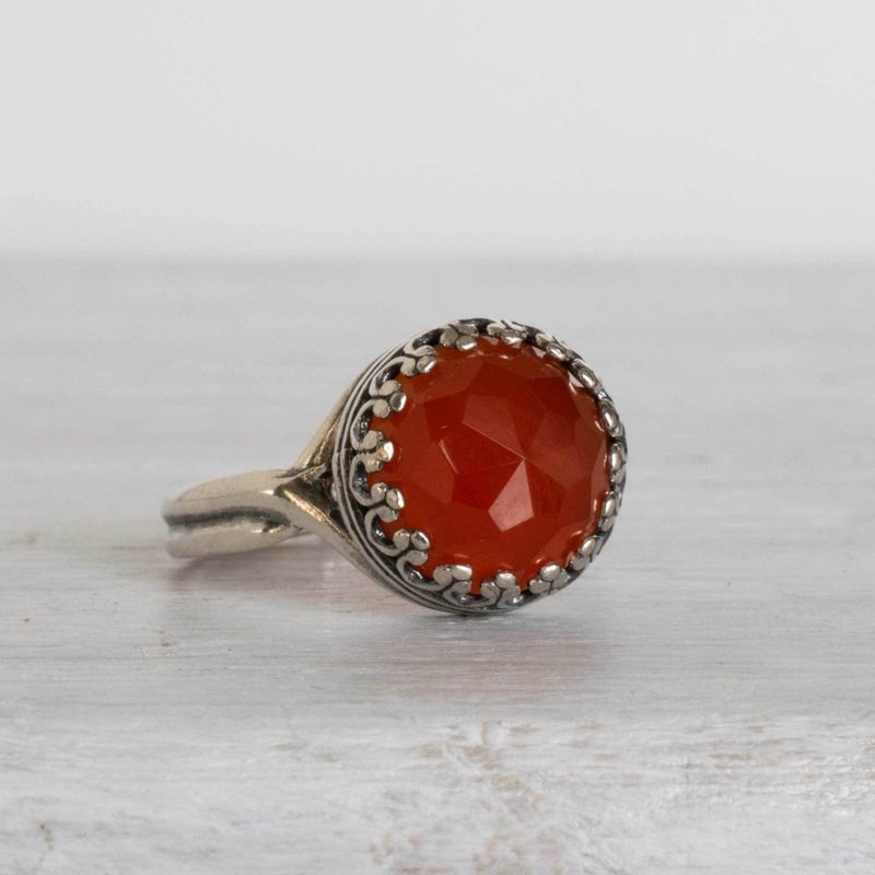 925 Sterling Silver Round Red Carnelian 10mm Ring