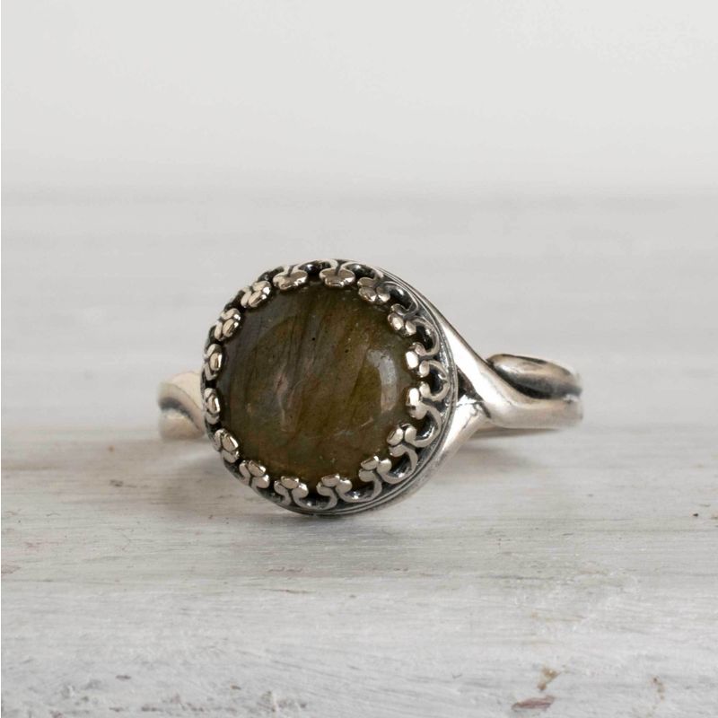 925 Sterling Silver Round Brown Labradorite 10mm Ring