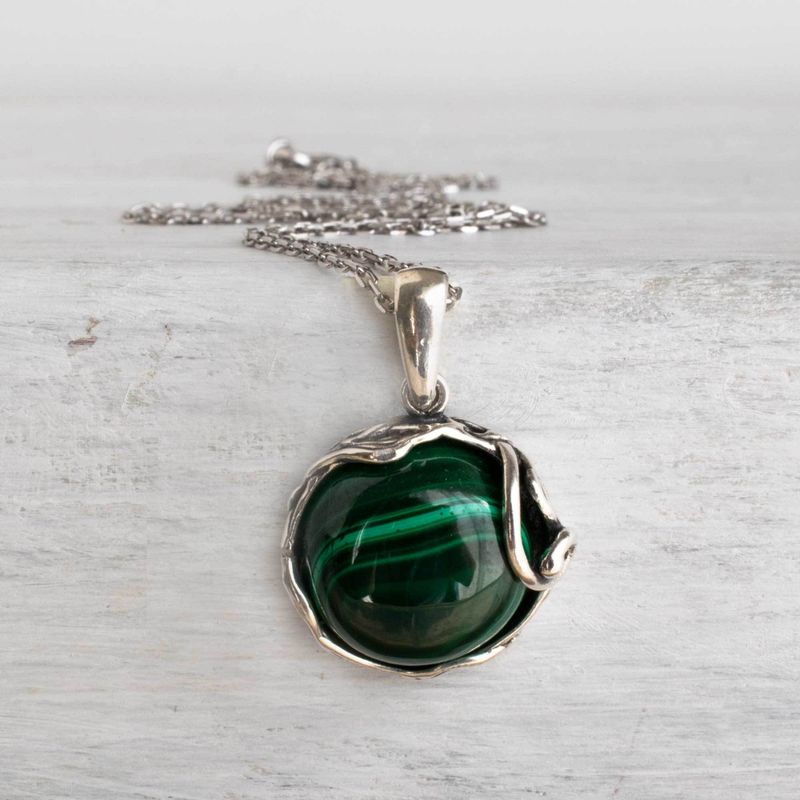 925 Sterling Silver Round Green Malachite 14mm Pendant