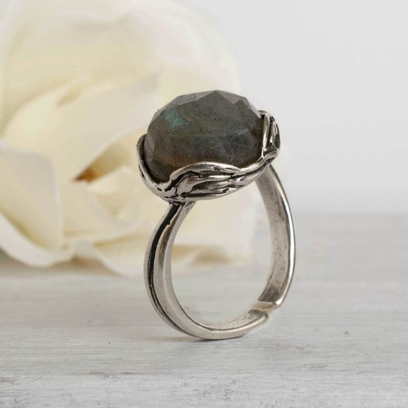 925 Sterling Silver Round Brown Labradorite 12mm Ring