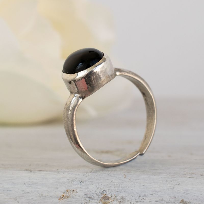 925 Sterling Silver Round Black Onyx 8X10mm Ring