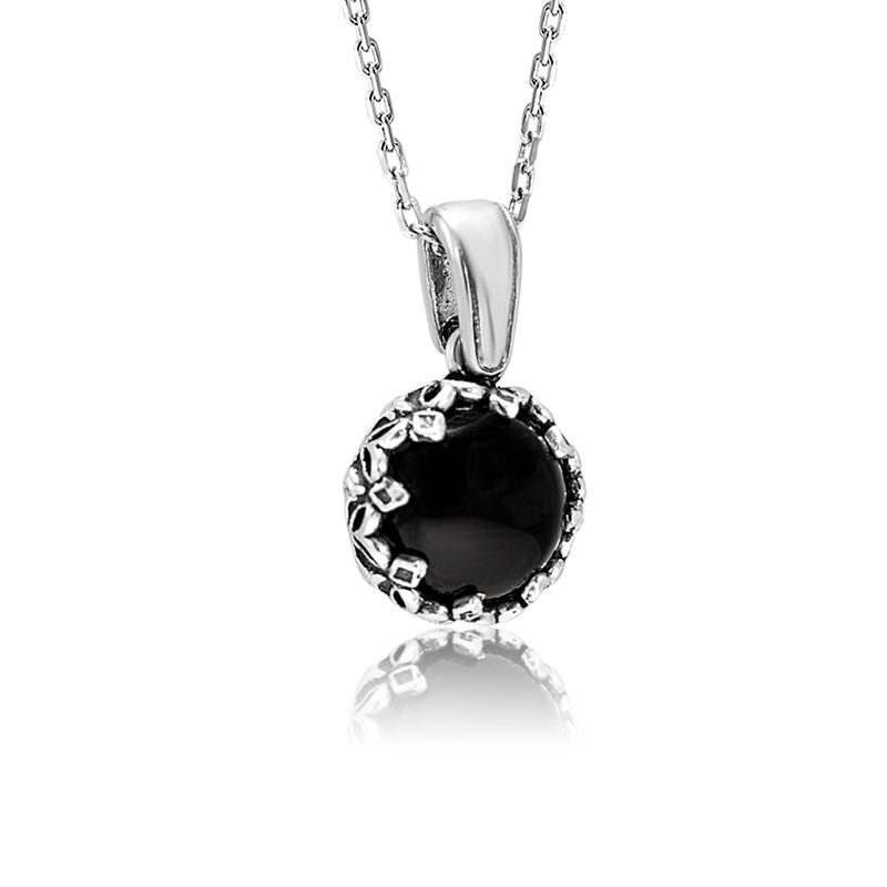 Silver Round Pendant Inlaid with Onyx