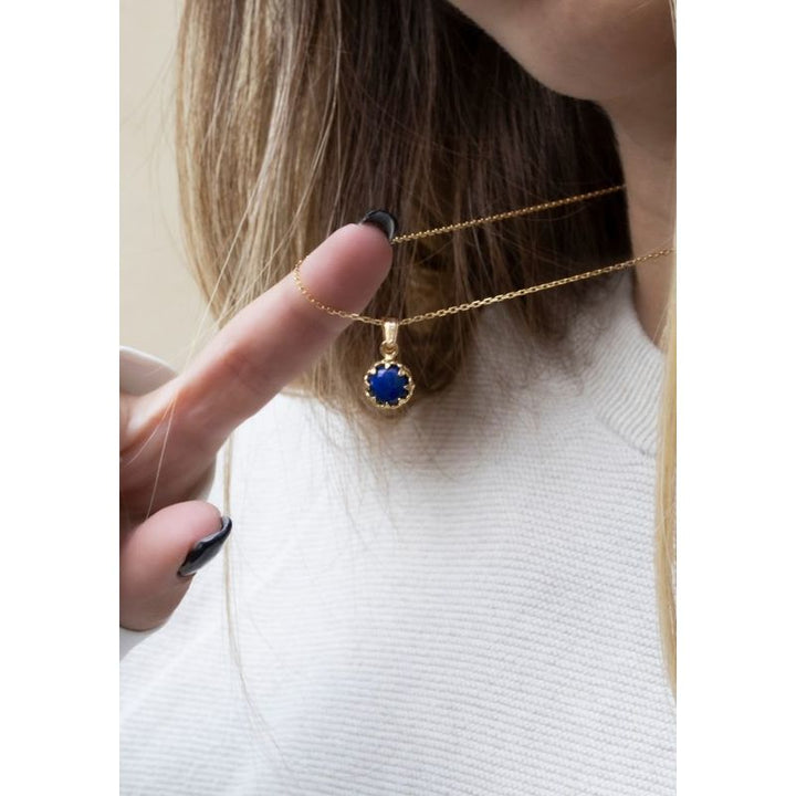 Gold Plated Round Pendant Inlaid with Lapis Lazuli