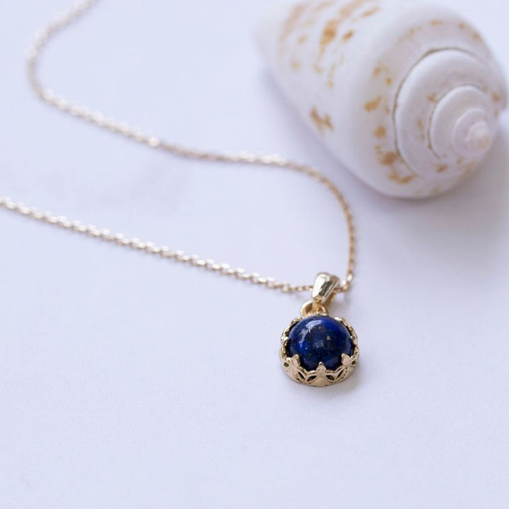 Gold Plated Round Pendant Inlaid with Lapis Lazuli