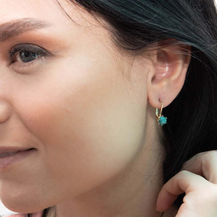 14K Yellow Gold Drop Earrings Inlaid With Turquoise