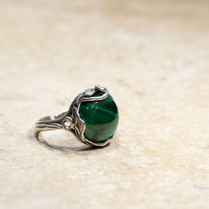 Silver Sizable Malachite Ring