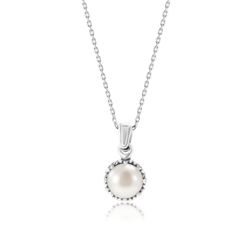Silver Round Pendant Inlaid with White Pearl