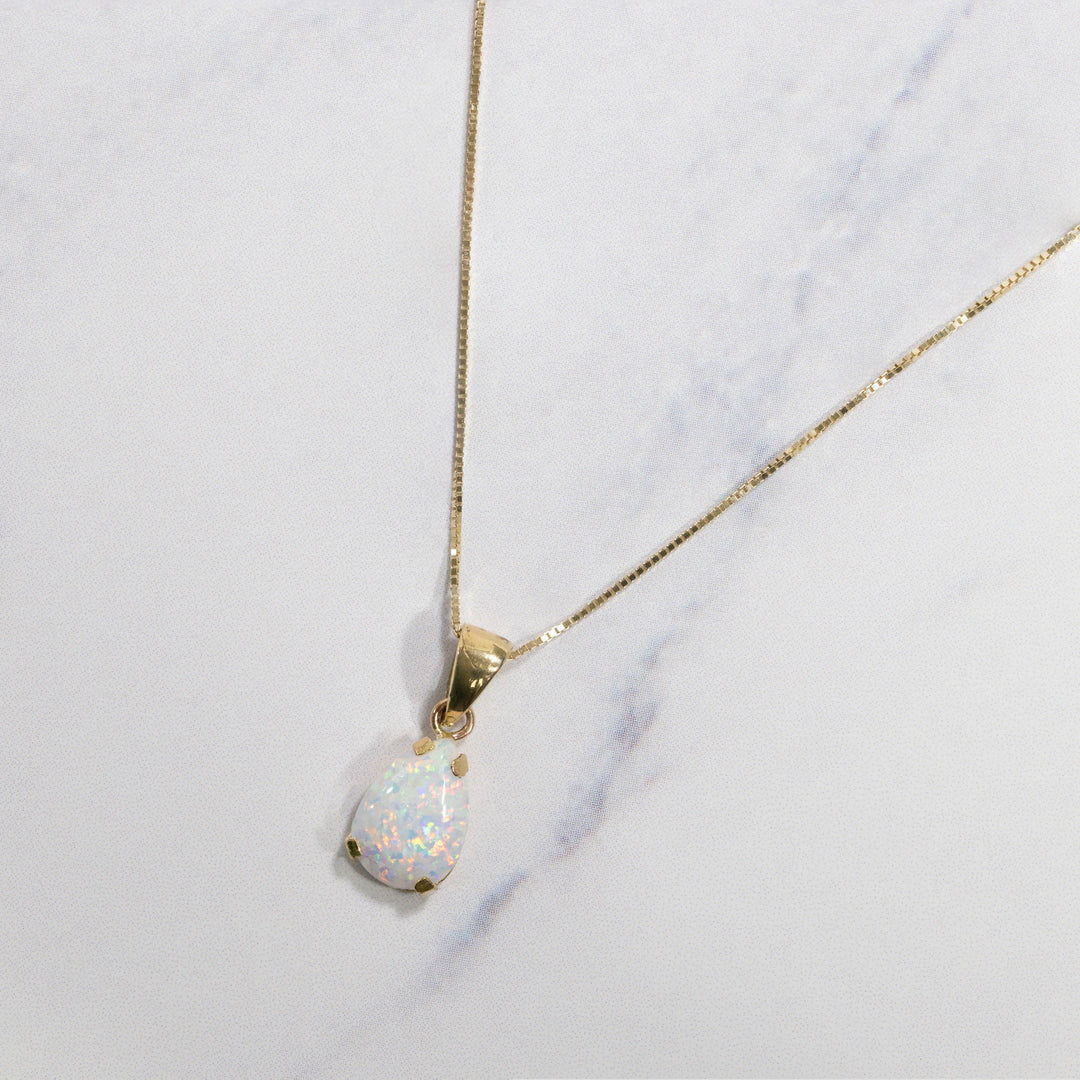 14K Yellow Gold Teardrop White Opal Vencie Chain 7X10mm Pendant